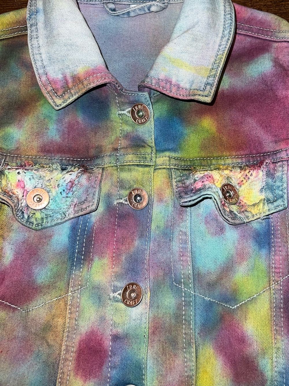True Craft Custom Tie Dye Pink Colorful Denim Vest Sleeveless Button Up Size 8 - Picture 3 of 4